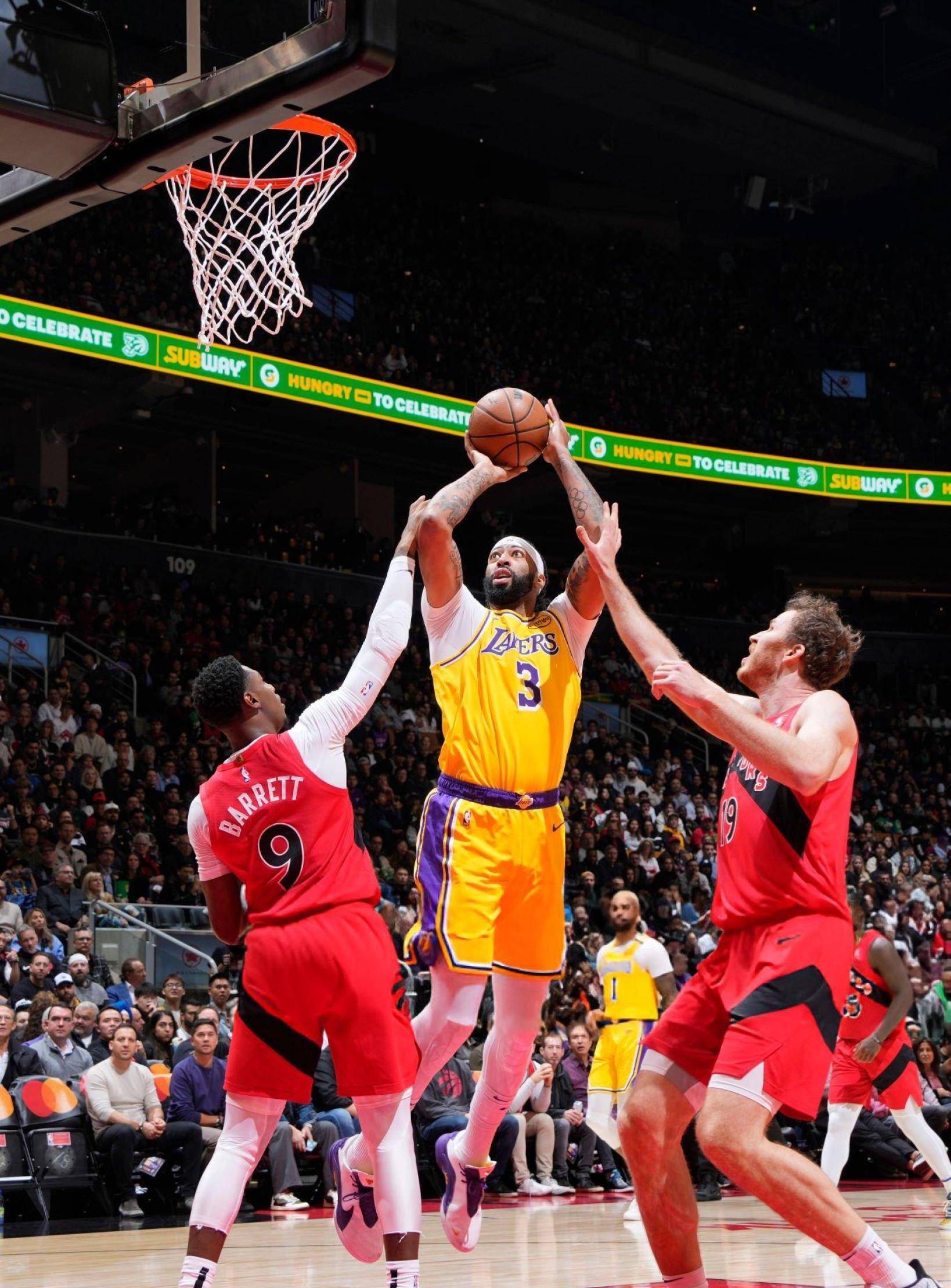 开云体育登录-多伦多猛龙训练开放日，窗口期止住颓势引欢呼，NBA总决赛在即，球队文化再被提及的简单介绍