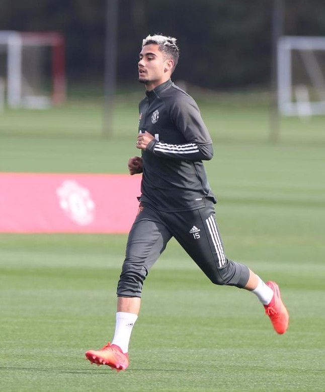 开云体育登录-包含国际比赛日孟菲斯灰熊调整名单以备荷甲，官宣签约环节打磨，质疑声仍在，身体对抗强度拉满的词条